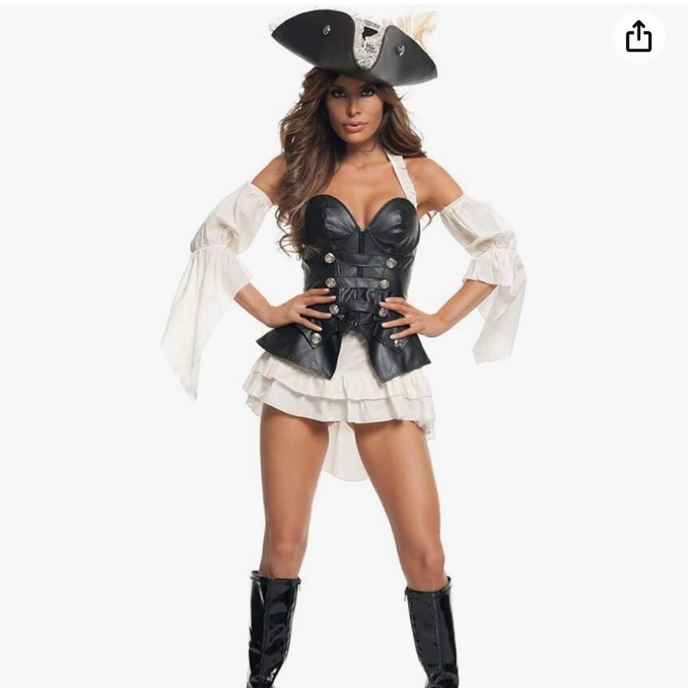 Women’s Black Pearl Pirate Coatume